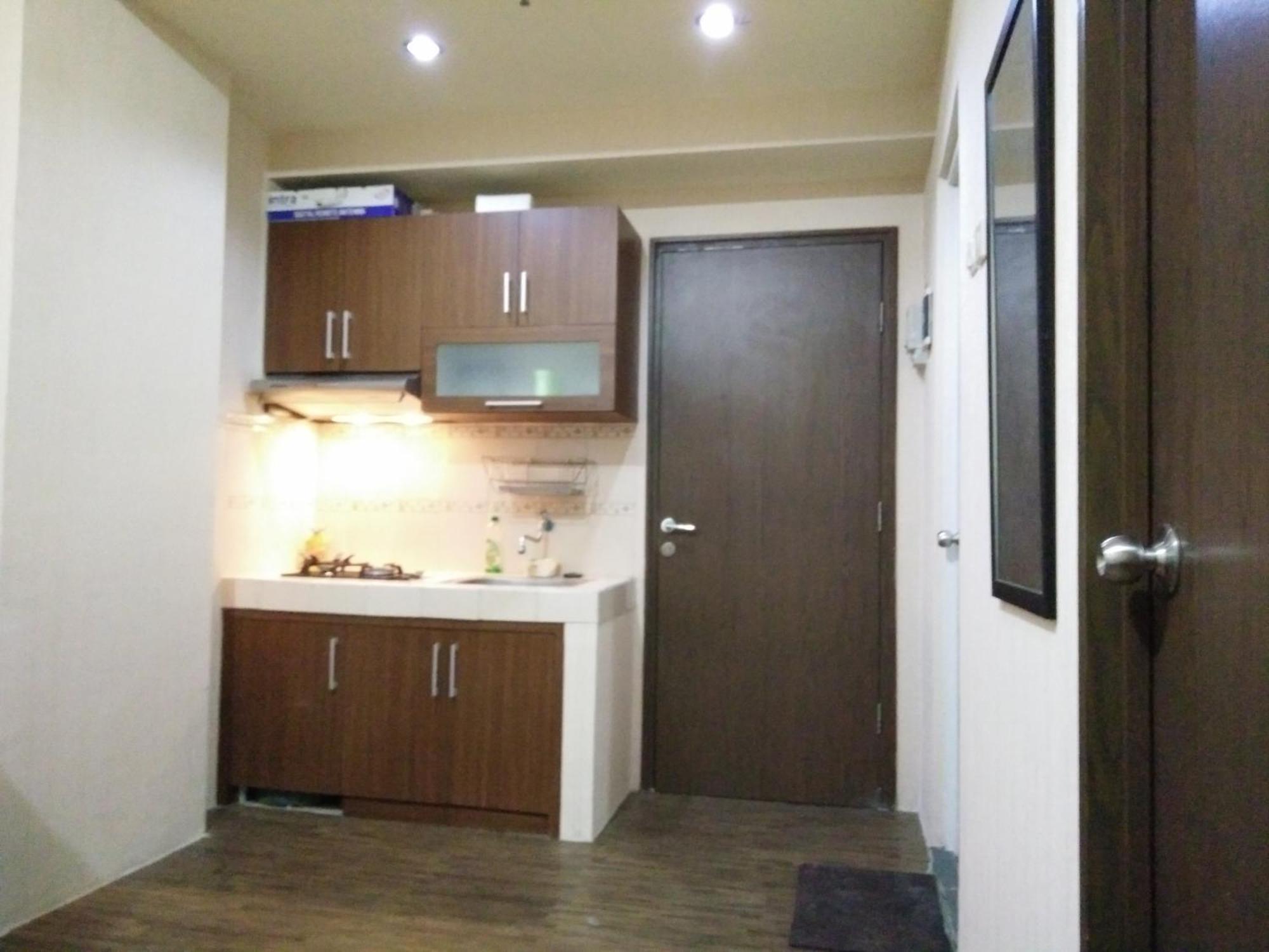 Apartment The Suites Metro By Yudis Bandung Bilik gambar
