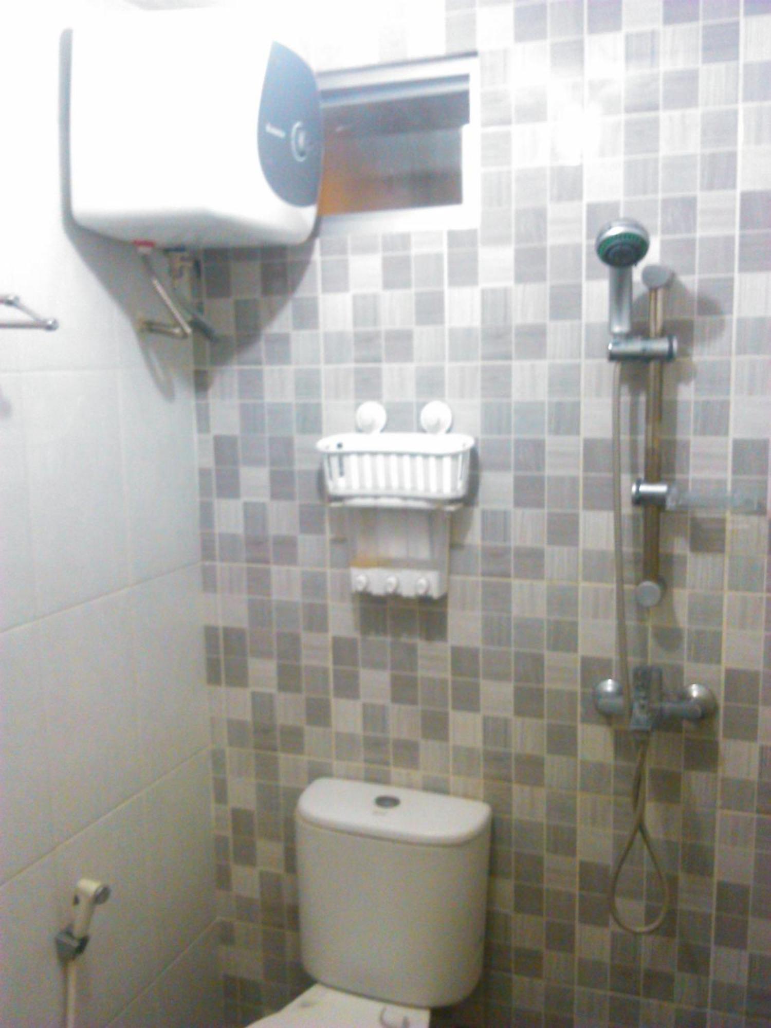 Apartment The Suites Metro By Yudis Bandung Bilik gambar