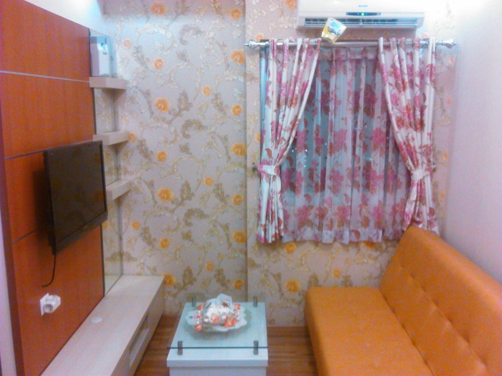 Apartment The Suites Metro By Yudis Bandung Bilik gambar