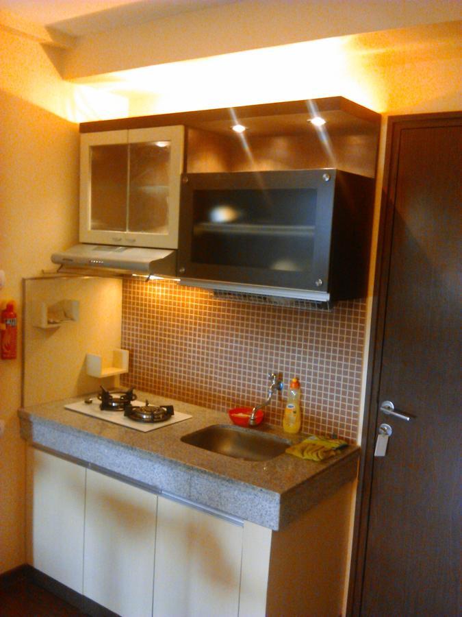 Apartment The Suites Metro By Yudis Bandung Bilik gambar